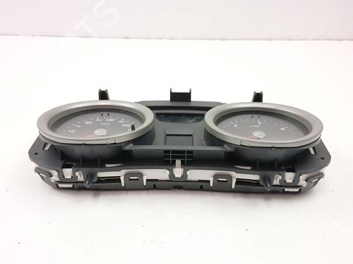 Instrument cluster RENAULT MEGANE II Saloon (LM0/1_) 1.9 dCi (LM0G, LM1G, LM2C) | BP28104271C47 