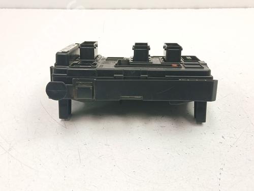 Fuse box CITROËN C5 I (DC_) 2.0 HDi (DCRHZB, DCRHZE) | BP35771174E1 - Image 3