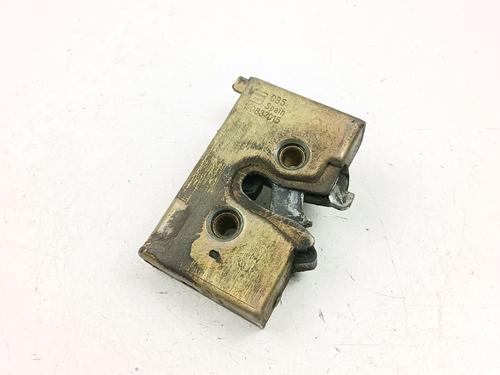 Serratura anteriore sinistra SEAT TOLEDO I (1L2) 1.8 i (88 hp) 31918039