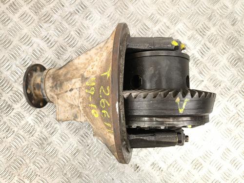 Rear differential MITSUBISHI PAJERO SPORT I (K7_, K9_) 2.5 TD (K94W) | BP12001876M24 