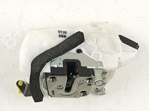 Used Front left lock NISSAN X-TRAIL III (T32_, T32R, T32RR) 1.7 dCi ALL MODE 4x4-i (150 hp) 11026409
