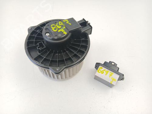 Used Heater blower motor MITSUBISHI GRANDIS (NA_W) 2.0 DI-D (NA8W) (140 hp) 27179921