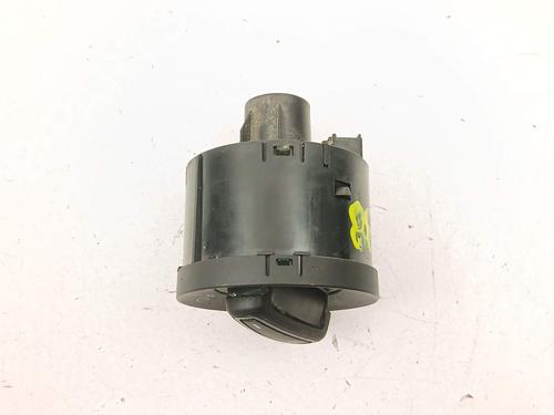 Headlight switch SEAT IBIZA V (KJ1, KJG) 1.0 TSI | BP33024164I24 - Image 2