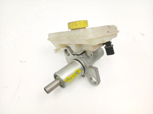 Used Brake master cylinder Brake master cylinder 37442053 37442053