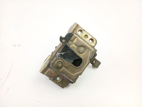 Højre fortil lås Højre fortil lås OPEL CORSA A TR (S83) 1.5 D (F11, M11, F19, M19) (50 hp) 37376529 37376529