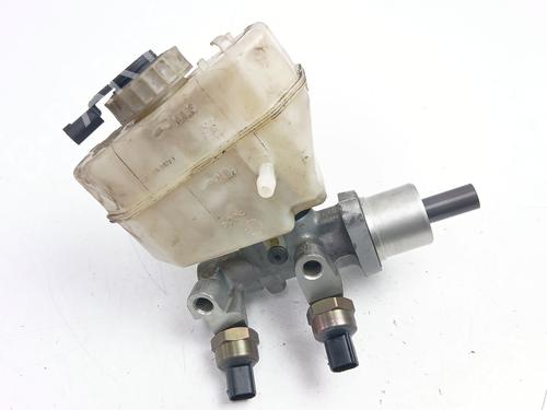 Brake master cylinder BMW 3 (E46) 320 d | BP37441997M77 - Image 3