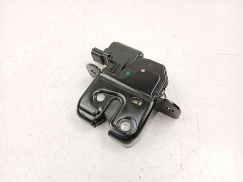 tailgate-lock-renault-captur-i-j5_-h5_-2013-29481217 main image