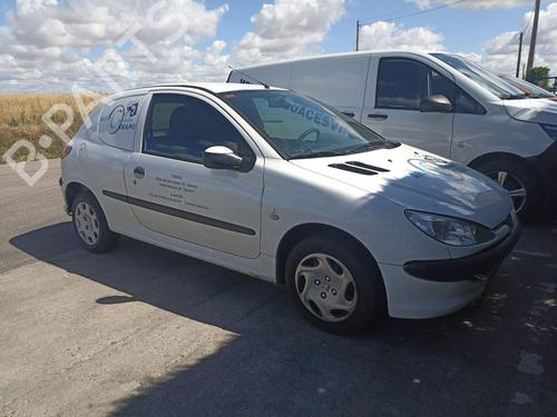 Used Parts PEUGEOT 206 Van 1.4 HDi 1740498