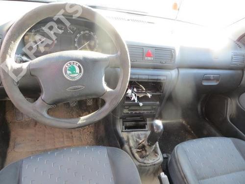 Throttle body SKODA OCTAVIA I (1U2) 1.9 TDI | BP20119322M82 