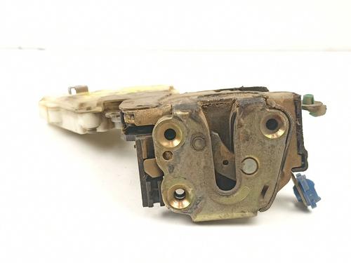Front right lock NISSAN ALMERA II Hatchback (N16) 2.2 Di | BP17570190C97 