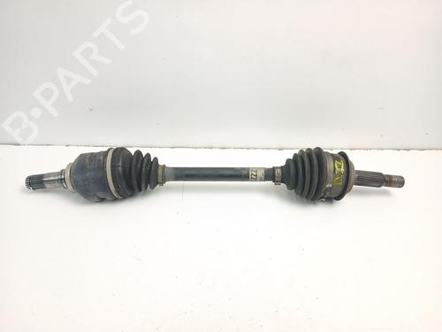 Used Left front driveshaft Left front driveshaft TOYOTA YARIS (_P13_) 1.5 Hybrid (NHP130_, NHP130) (101 hp) 33329121 33329121