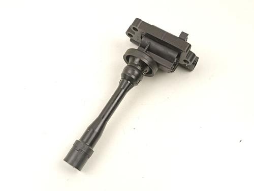 Used Ignition coil MITSUBISHI CARISMA (DA_) [1995-2006]  17244541