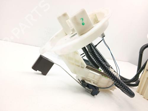 Fuel pump MERCEDES-BENZ C-CLASS T-Model (S204) C 200 CDI (204.201) | BP30564103M76