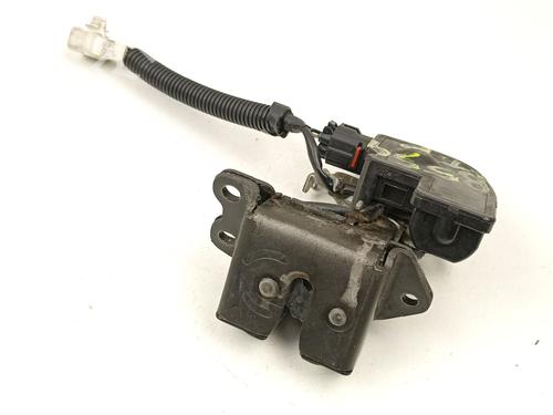 Bakluke lås TOYOTA COROLLA (_E12_) 2.0 D-4D (CDE120R, CDE120L_) (110 hp) 22737693