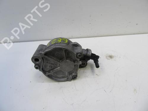 Used Vacuum pump FORD FOCUS II (DA_, HCP, DP) 1.6 TDCi (109 hp) 20120328