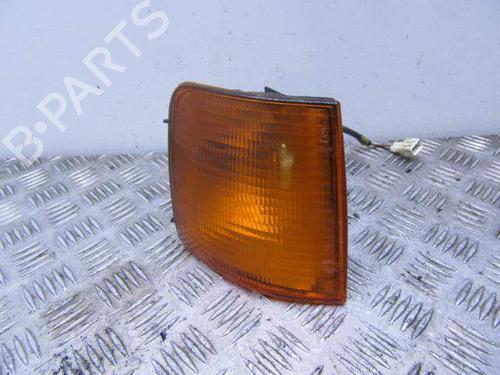 Used Right front indicator Right front indicator VW PASSAT B3/B4 (3A2, 35I) 1.8 (90 hp) 9831683 9831683