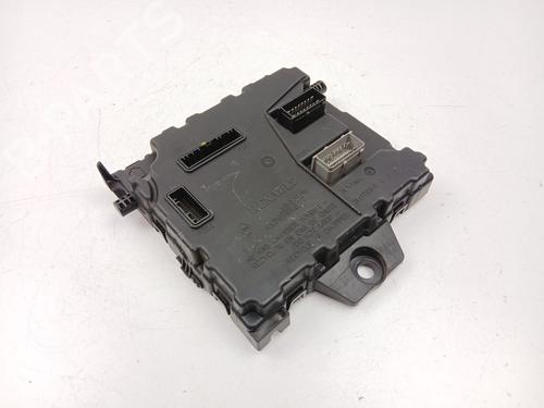 Used Fuse box RENAULT KANGOO / GRAND KANGOO II (KW0/1_) 1.5 dCi 85 (KW0K, KW0L, KW0B) (86 hp) 28439853