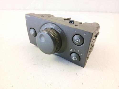Used Headlight switch Headlight switch OPEL MERIVA A MPV (X03) 1.7 CDTI (E75) (100 hp) 33027586 33027586