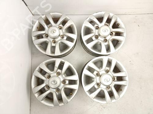 Used Rim TATA SAFARI (42_FD) 3.0 D (116 hp) 13758600