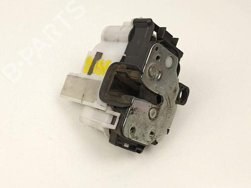 Used Front left lock Front left lock 17461329 17461329