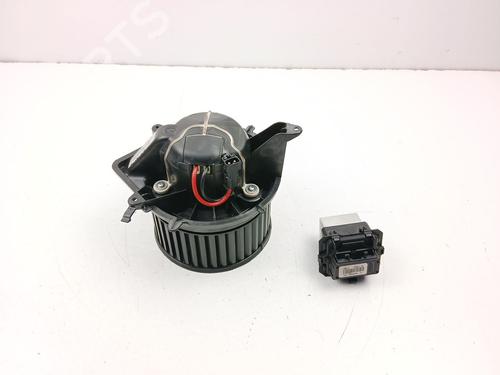 Used Heater blower motor Heater blower motor MINI MINI COUNTRYMAN (R60) Cooper SD (143 hp) 33246387 33246387