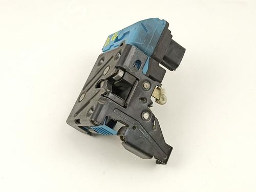 Used Front left lock VOLVO S60 I (384) T5 (250 hp) 15106890