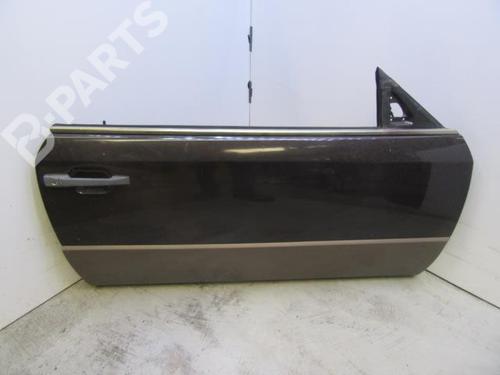Used Right front door MERCEDES-BENZ 124 Saloon (W124) [1984-1993]  9827799
