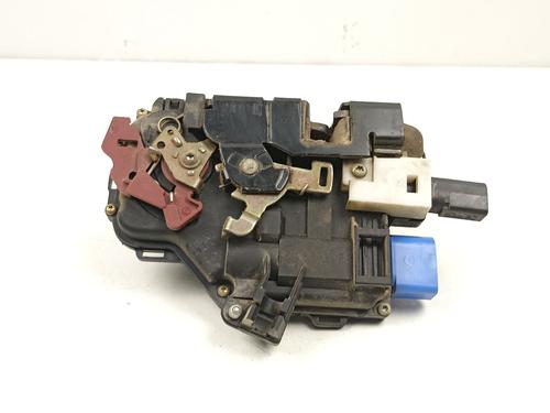 Front right lock VW TOUAREG (7LA, 7L6, 7L7) 5.0 V10 TDI | BP21812679C97 