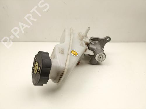 Brake master cylinder HYUNDAI i30 Estate (PDE) 1.6 CRDi | BP37441609M77  - Image 6