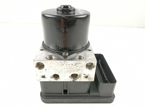Used ABS pump VOLVO C30 (533) 1.6 D (109 hp) 10541860