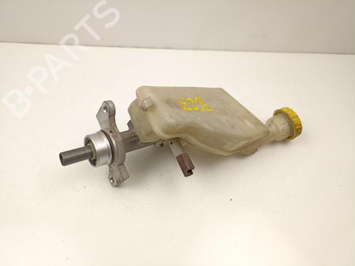 Used Brake master cylinder Brake master cylinder 37441755 37441755