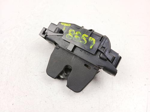 Bagklap lås PEUGEOT 308 I (4A_, 4C_) 1.6 HDi (109 hp) 30881517