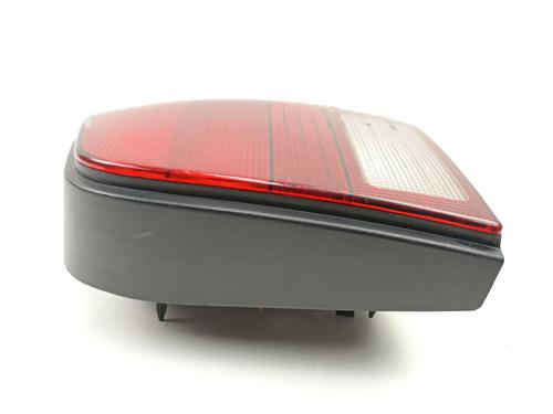 Right taillight VW POLO III (6N1) 64 1.9 D | BP19022898C35 