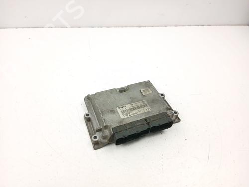 Module électronique FIAT STILO (192_) 1.9 JTD (192_XE1A) (115 hp) 33016539