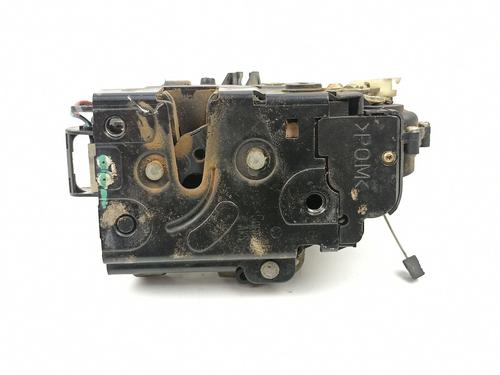 Rear right lock VW PASSAT B5 (3B2) 1.9 TDI | BP15097569C99 