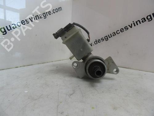 Used Brake master cylinder Brake master cylinder 37441171 37441171