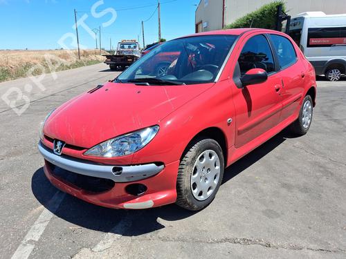 Brugte PEUGEOT 206 Hatchback (2A/C)  1.4 i  4757580