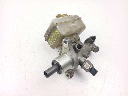 Used Brake master cylinder Brake master cylinder 37441968 37441968