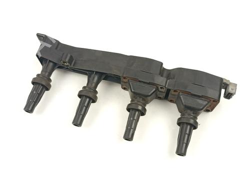 Used Ignition coil CITROËN XSARA (N1) 1.6 16V (109 hp) 19257408