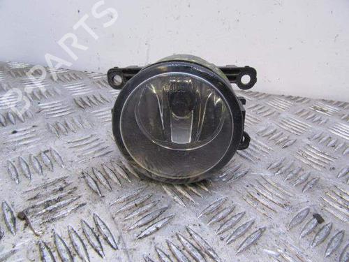 Used Right front fog light Right front fog light 20120217 20120217