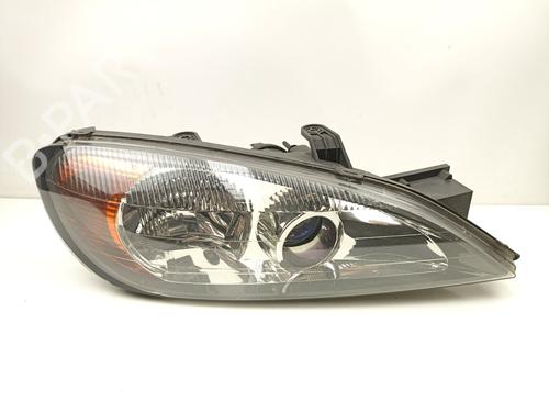 Used Right headlight NISSAN PRIMERA Hatchback (P11) 2.0 TD (90 hp) 19154125