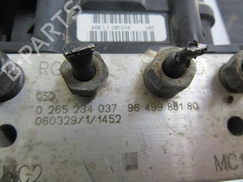 ABS pump FIAT ULYSSE (179_) 2.2 JTD | BP20118799M43 