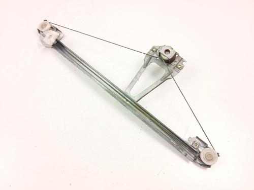 Vindusheismekanisme venstre bak MERCEDES-BENZ 124 Saloon (W124) 300 D (124.130) (113 hp) 31710038