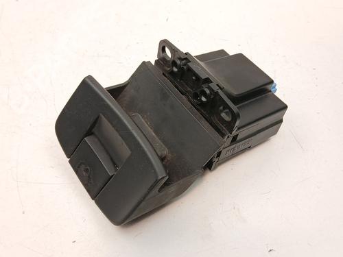 Used Switch RENAULT ESPACE IV (JK0/1_) 2.0 dCi (JK01, JK02, JK1J, JK1K, JK1H) (150 hp) 27297863