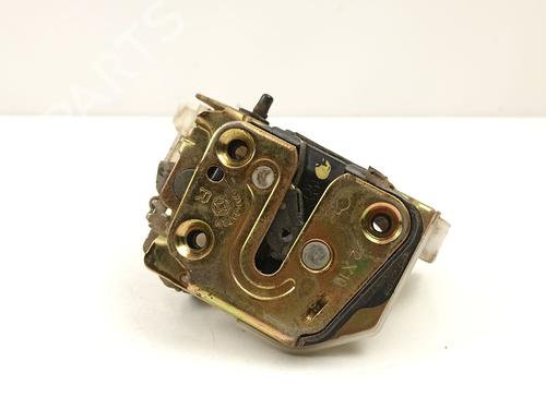 Rear right lock NISSAN X-TRAIL I (T30) 2.2 Di 4x4 | BP17921510C99 