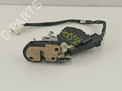 Rear right lock LEXUS IS I (_E1_) 300 (JCE10) 6933053021