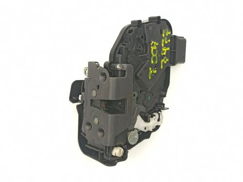 Rear right lock VOLVO V50 (545) 2.0 D | BP14366396C99 