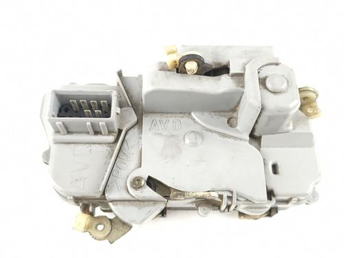 Front right lock PEUGEOT 306 Hatchback (7A, 7C, N3, N5) 1.9 D | BP10521116C97 