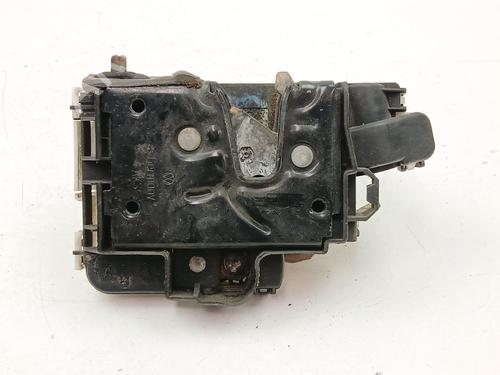 Rear right lock VW POLO (6N2) 1.9 SDI | BP27584782C99 