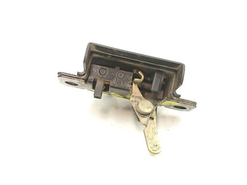 Tailgate lock VW GOLF IV (1J1) 1.4 16V | BP19276290C101 